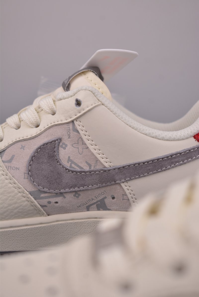 Nike Air Force 1 Low view
