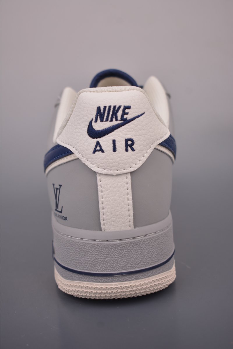 Nike Air Force 1 Low view