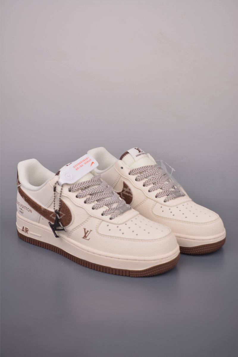 Nike Air Force 1 Low