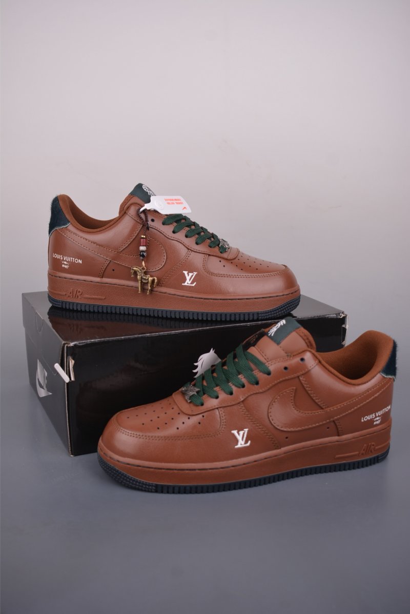 Nike Air Force 1 Low 'LV' view