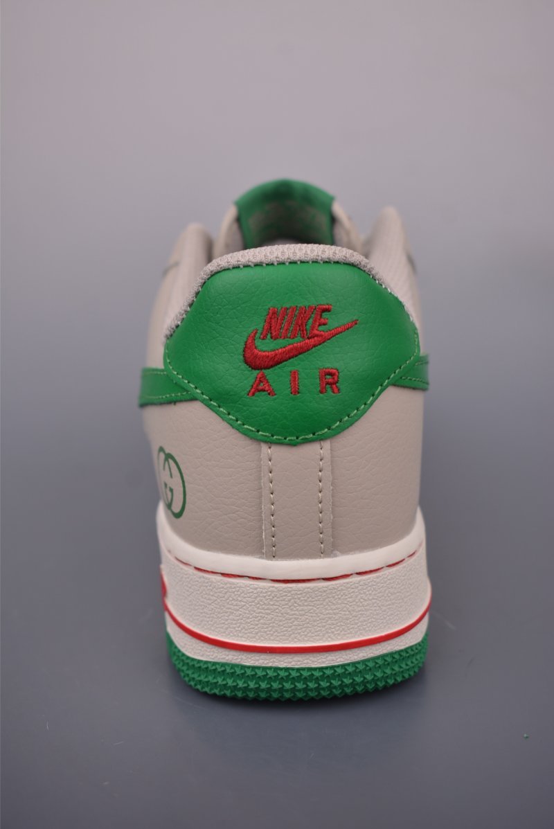 Nike Air Force 1 Low view