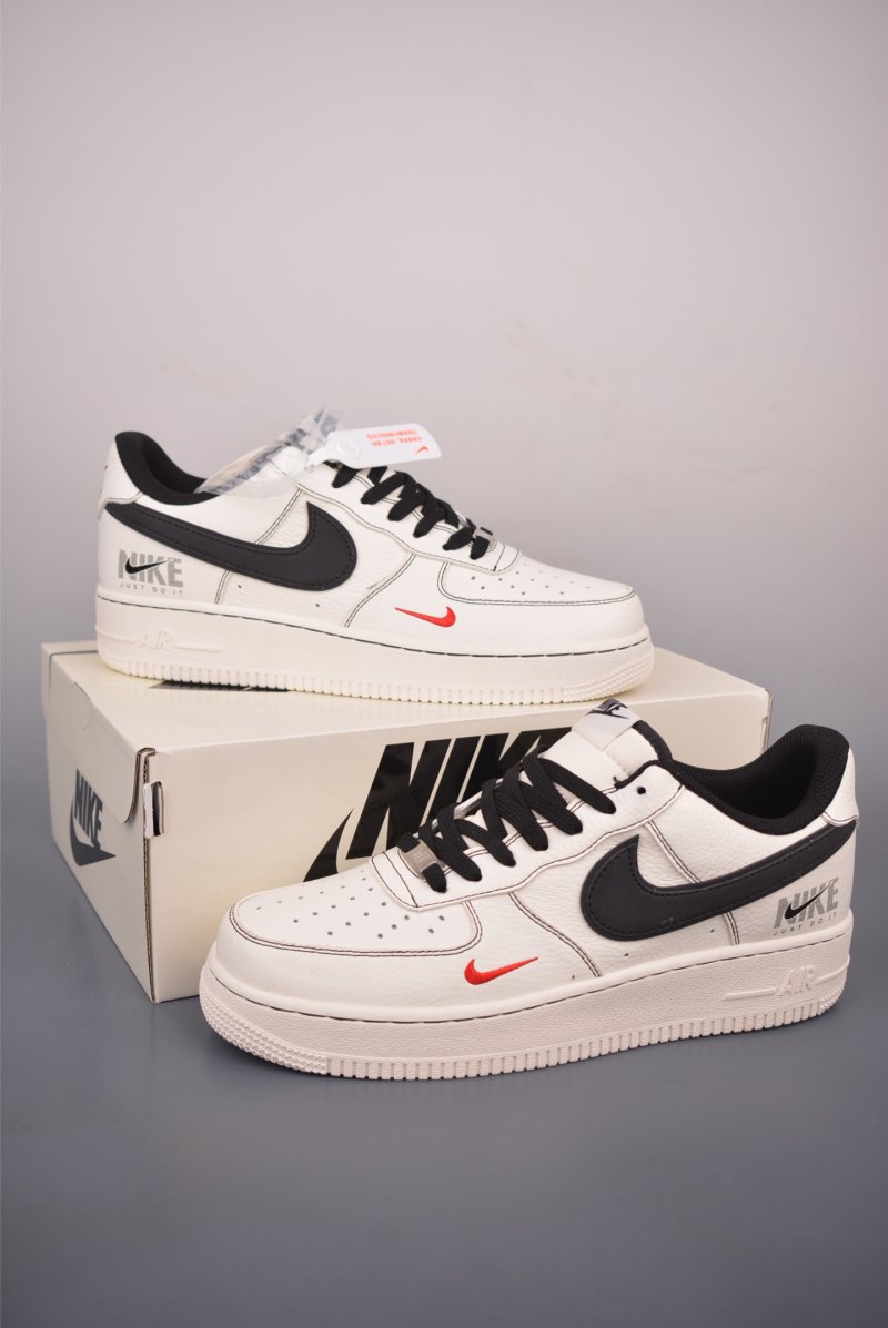 Nike Air Force 1 Low 'Black / Grey' view