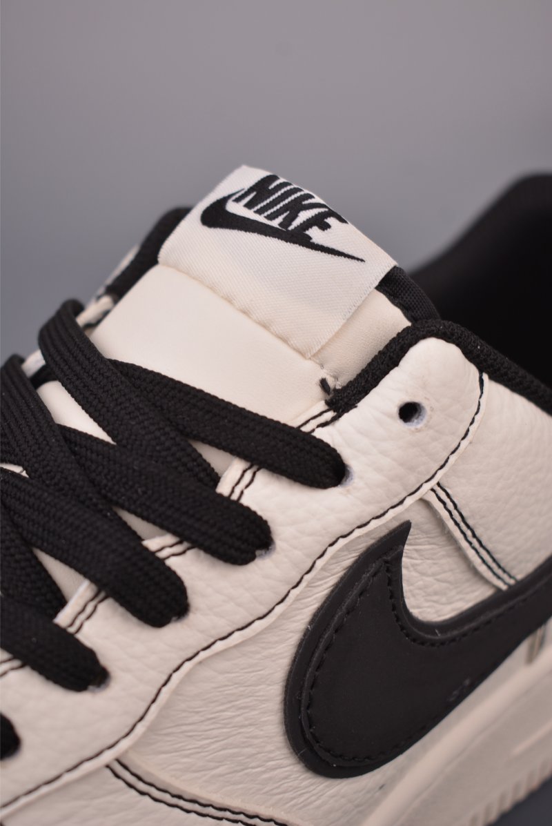 Nike Air Force 1 Low 'Black / Grey' view