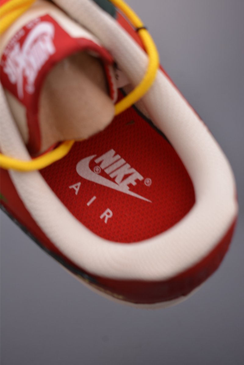 Nike Air Force 1 Low 'Christmas Frosting' view
