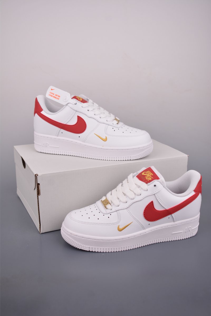 Nike Air Force 1 Low view
