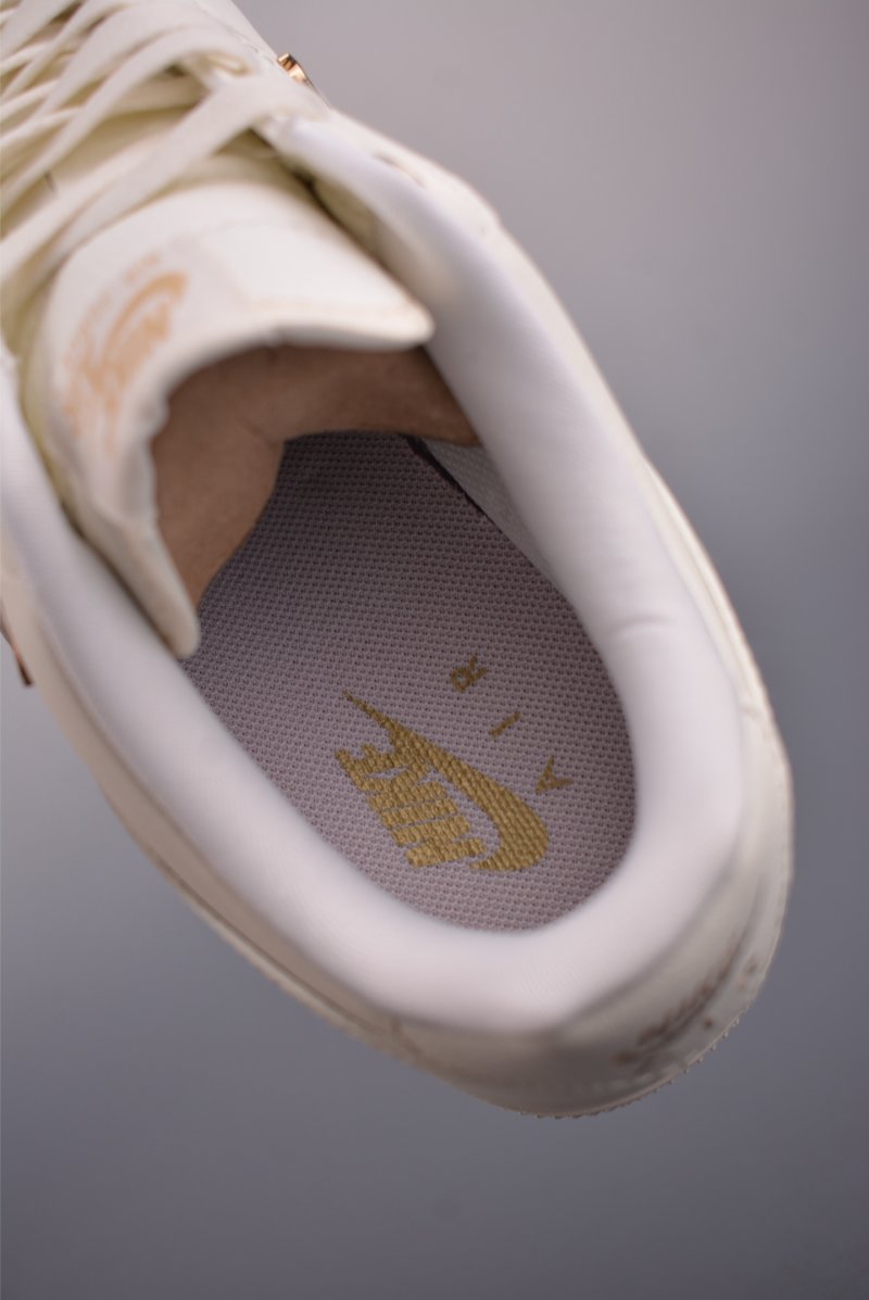 Nike Air Force 1 Low view