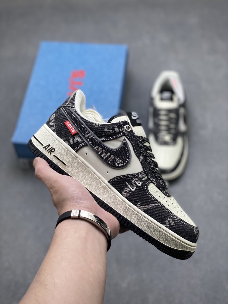 Nike Air Force 1 Low 'Gold'