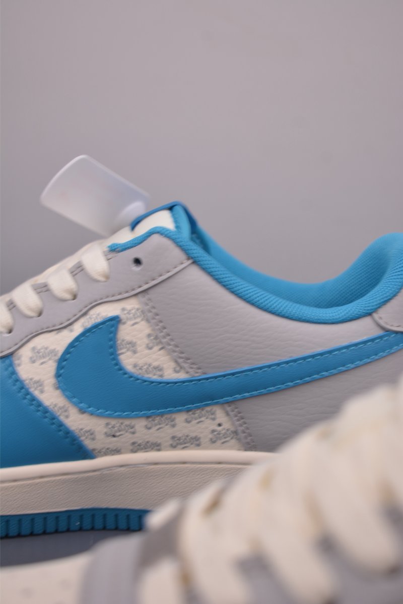 Nike Air Force 1 Low 'Stussy' view