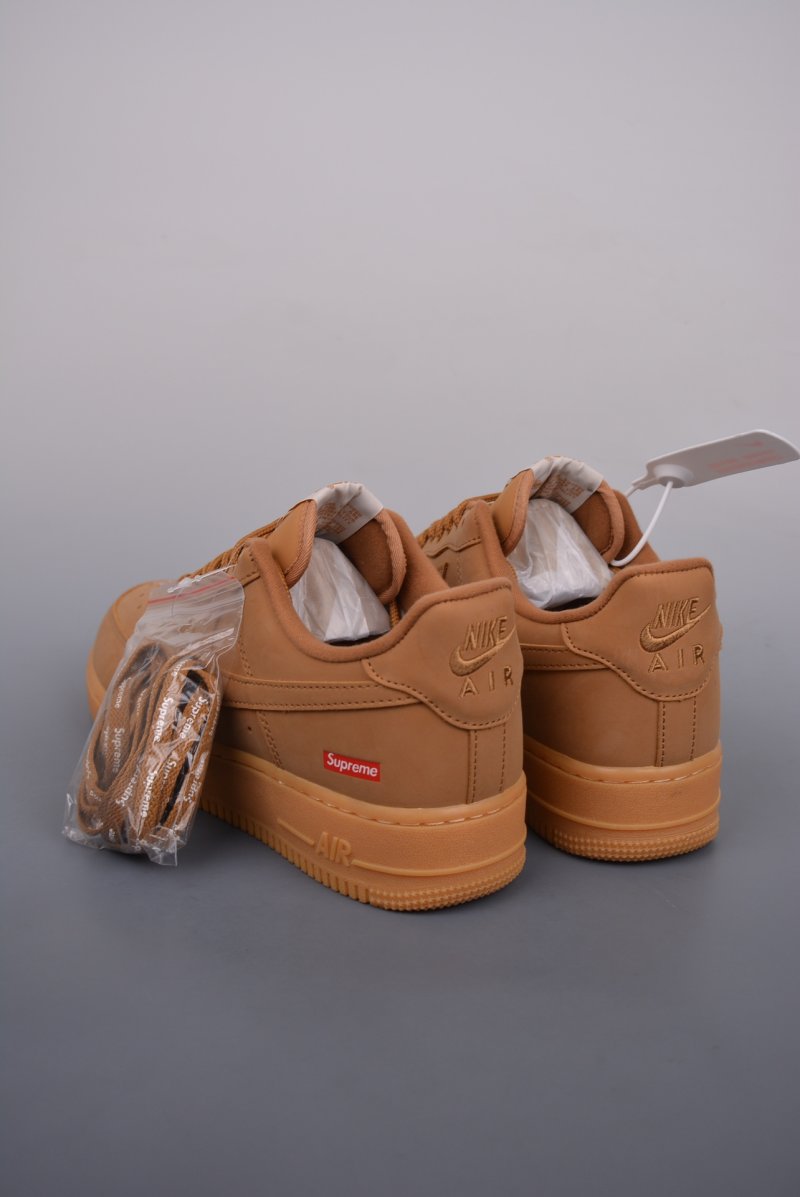 Nike Air Force 1 Low Supreme 'Wheat' view