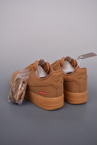 Nike Air Force 1 Low Supreme 'Wheat' view 2
