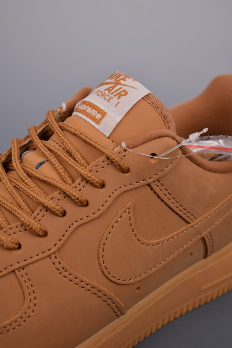 Nike Air Force 1 Low Supreme 'Wheat' view