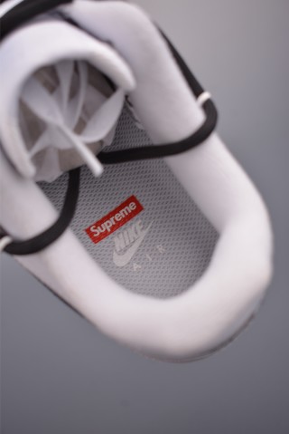 Nike Air Force 1 Low Supreme 'Deconstruct' view 9