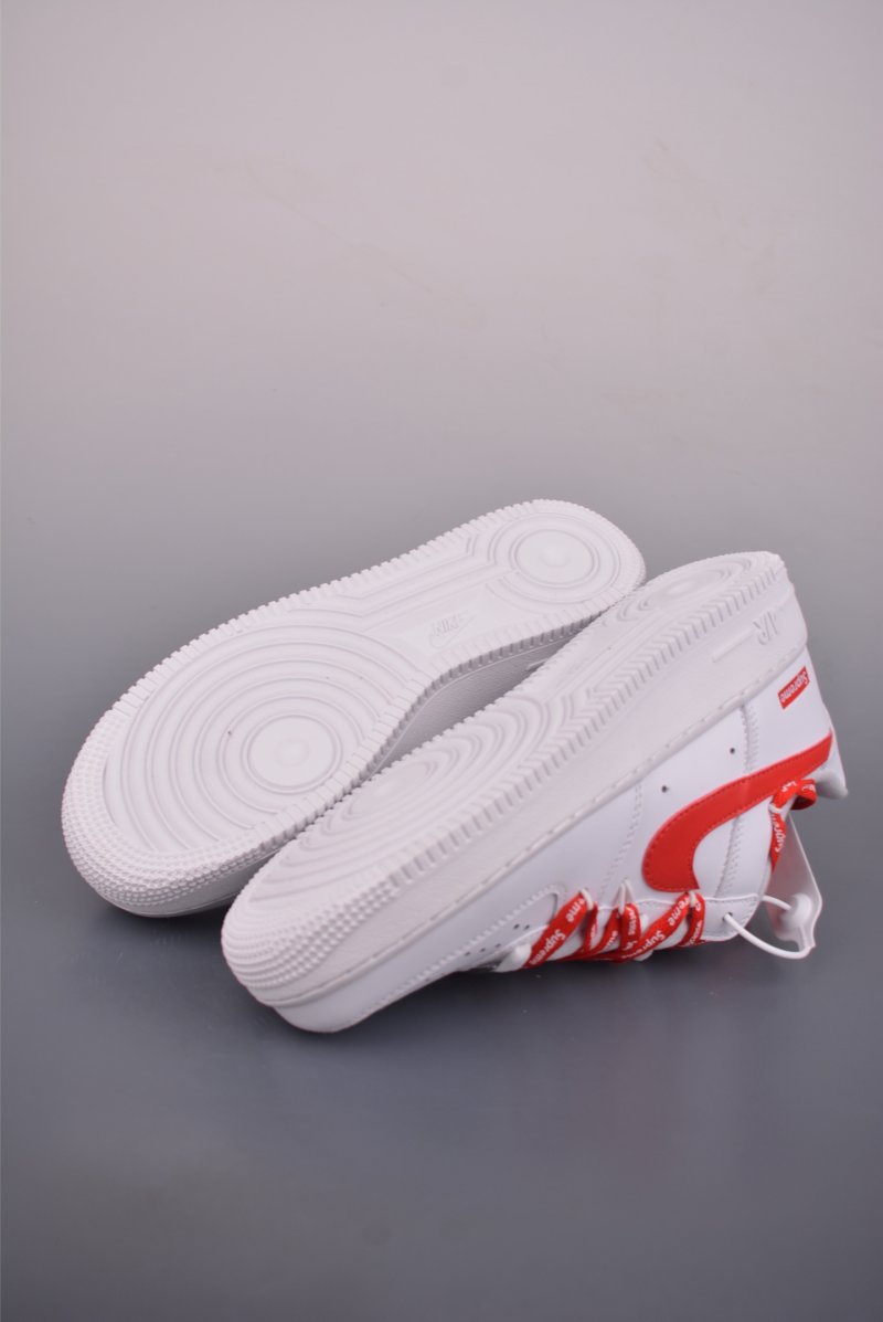 Nike Air Force 1 Low Supreme 'White / Red' view