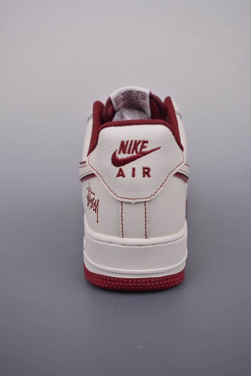 Nike Air Force 1 Low 'Daredevil' view