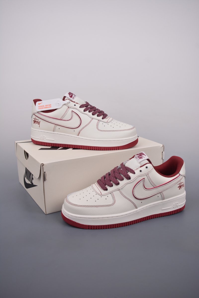 Nike Air Force 1 Low 'Daredevil' view