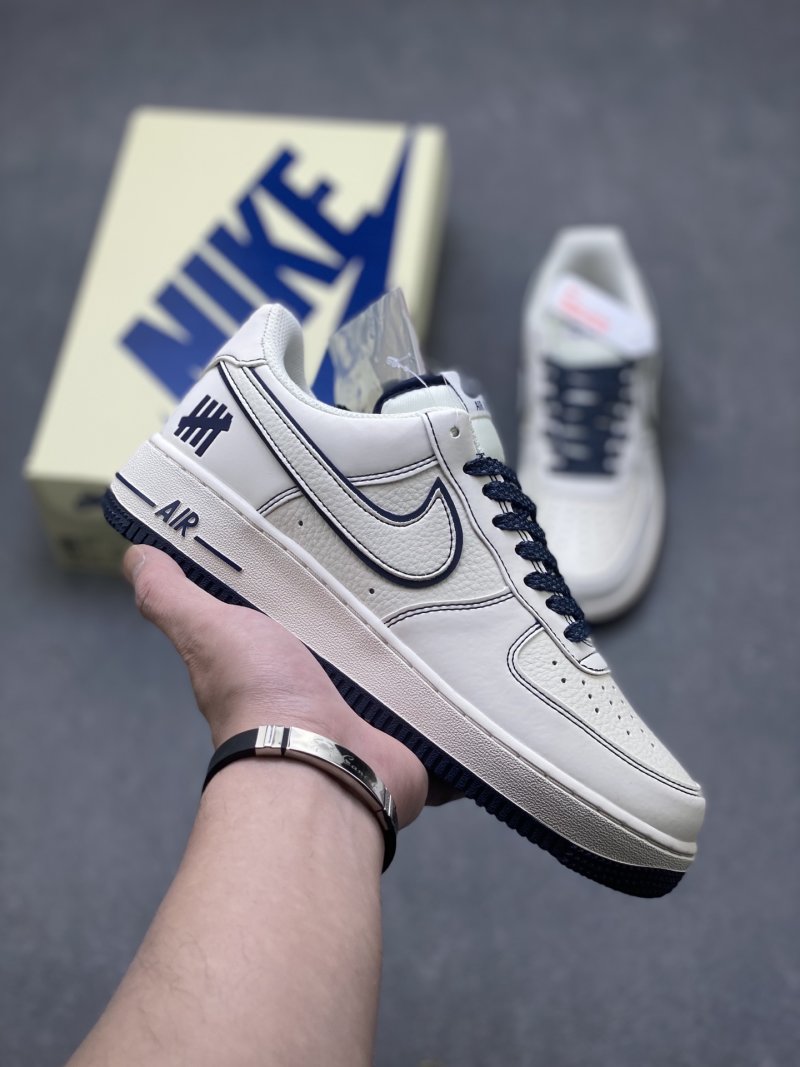 Nike Air Force 1 Low 'Gold'