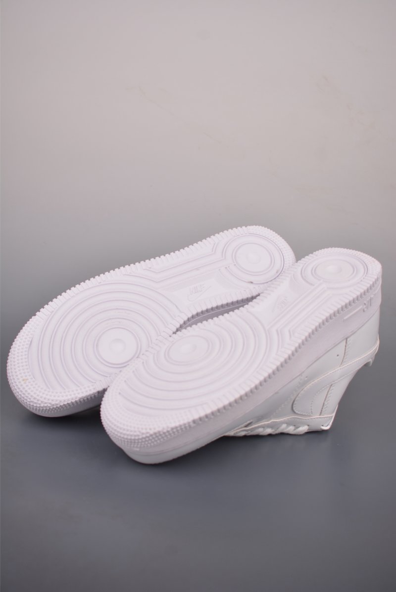 Nike Air Force 1 Low view