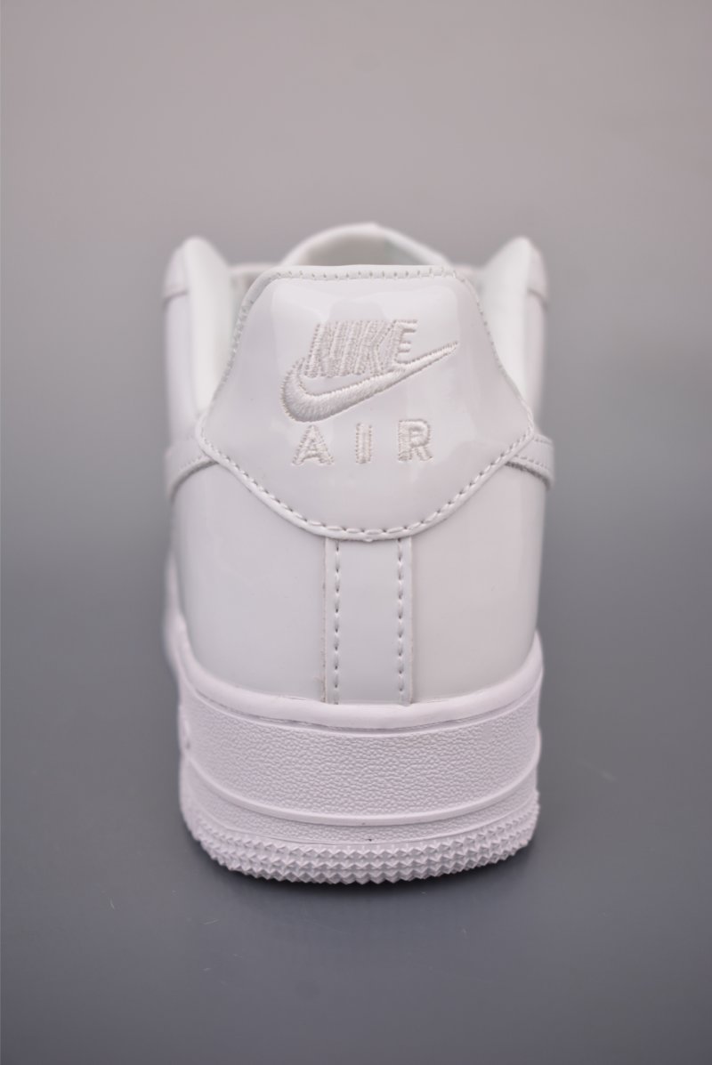 Nike Air Force 1 Low view