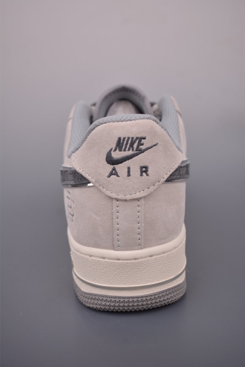 Nike Air Force 1 Low view