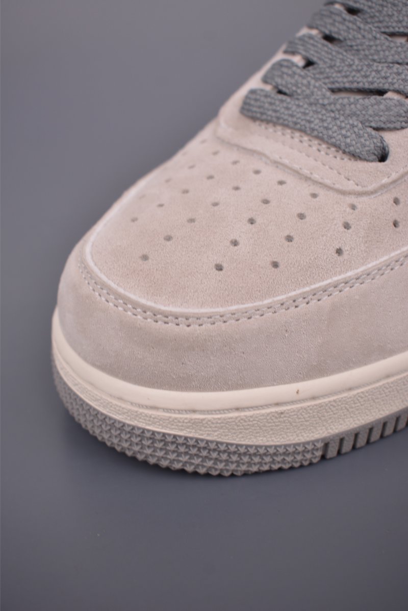Nike Air Force 1 Low view