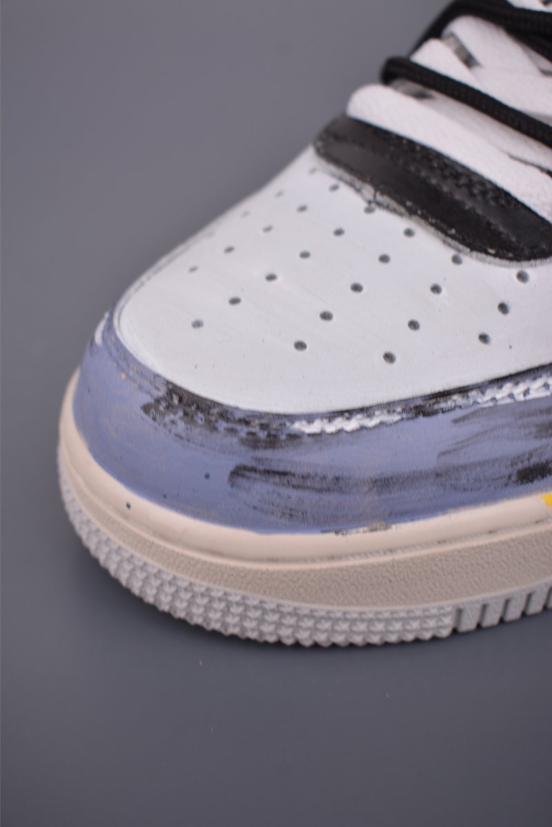 Nike Air Force 1 Low 'Hand-Painted Graffiti' view