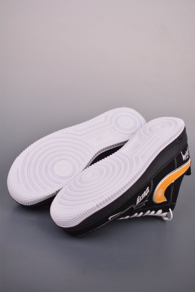 Nike Air Force 1 Low 'Stussy' view