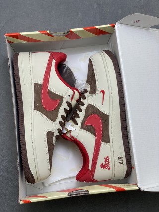 Nike Air Force 1 Low 'Gold' view 9