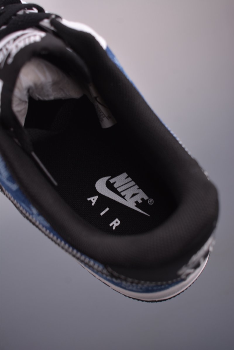 Nike Air Force 1 Low view