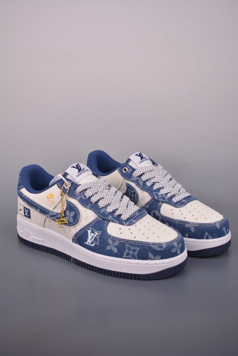 Nike Air Force 1 Low