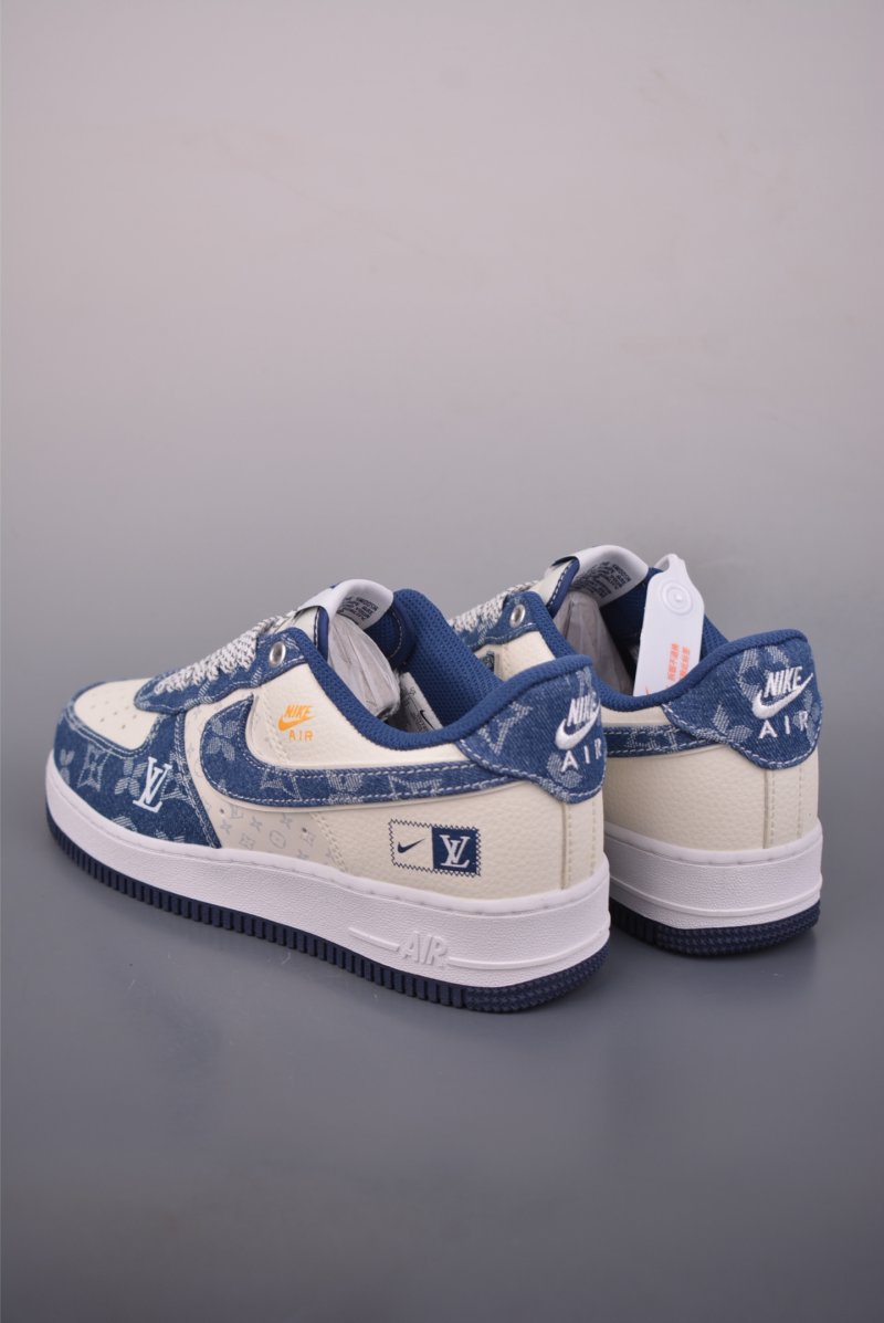 Nike Air Force 1 Low view