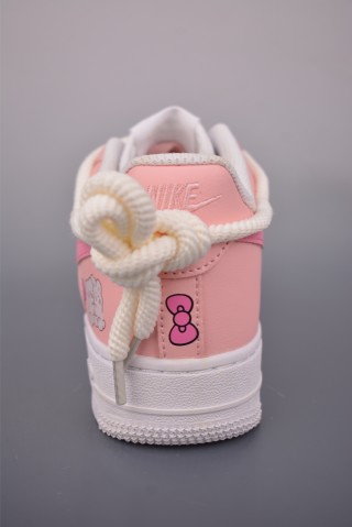 Nike Air Force 1 Low 'Pink' view 4