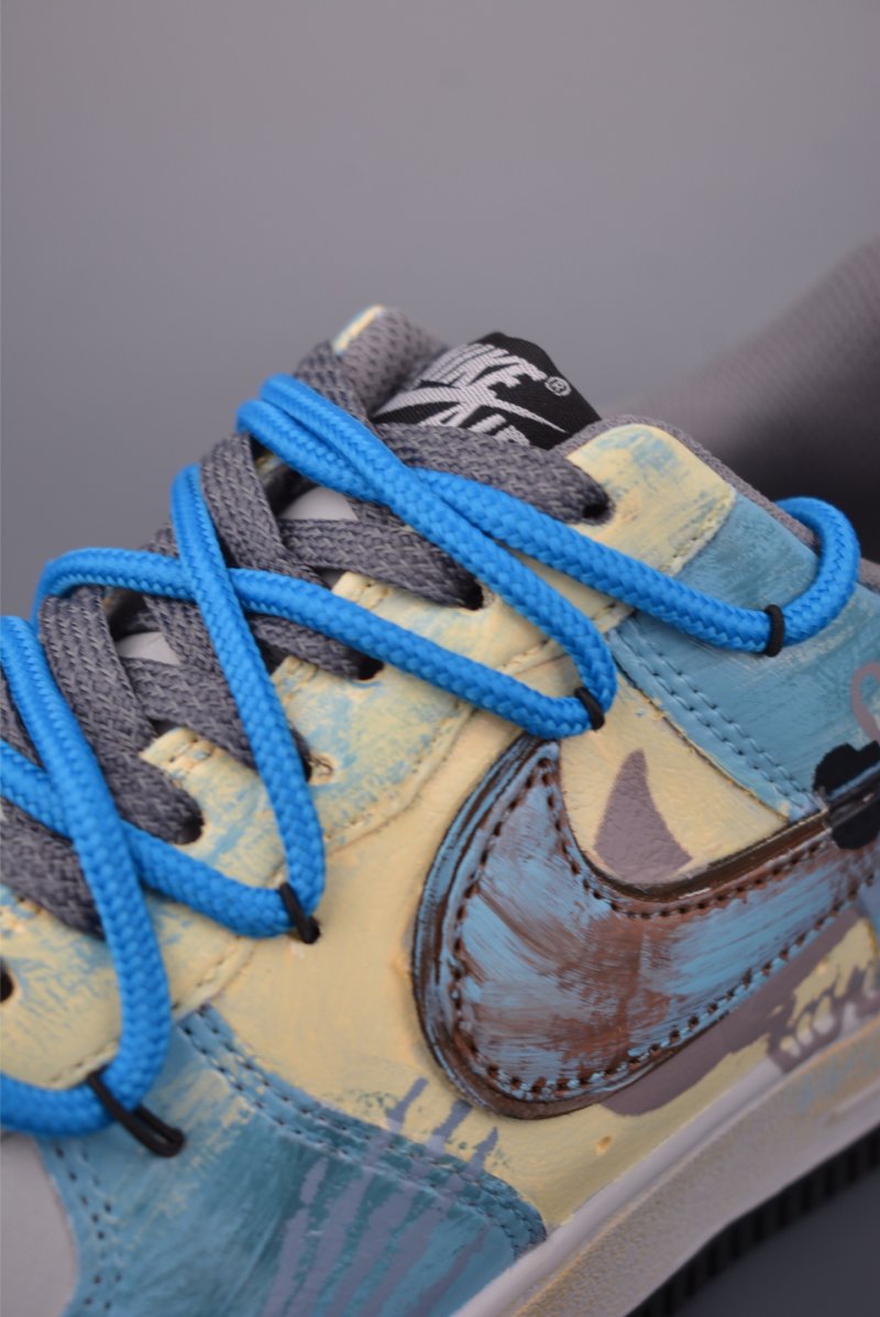 Nike Air Force 1 Low view