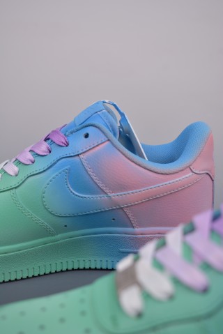 Nike Air Force 1 Low view 8