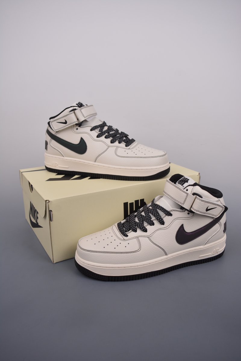 Nike Air Force 1 Mid view