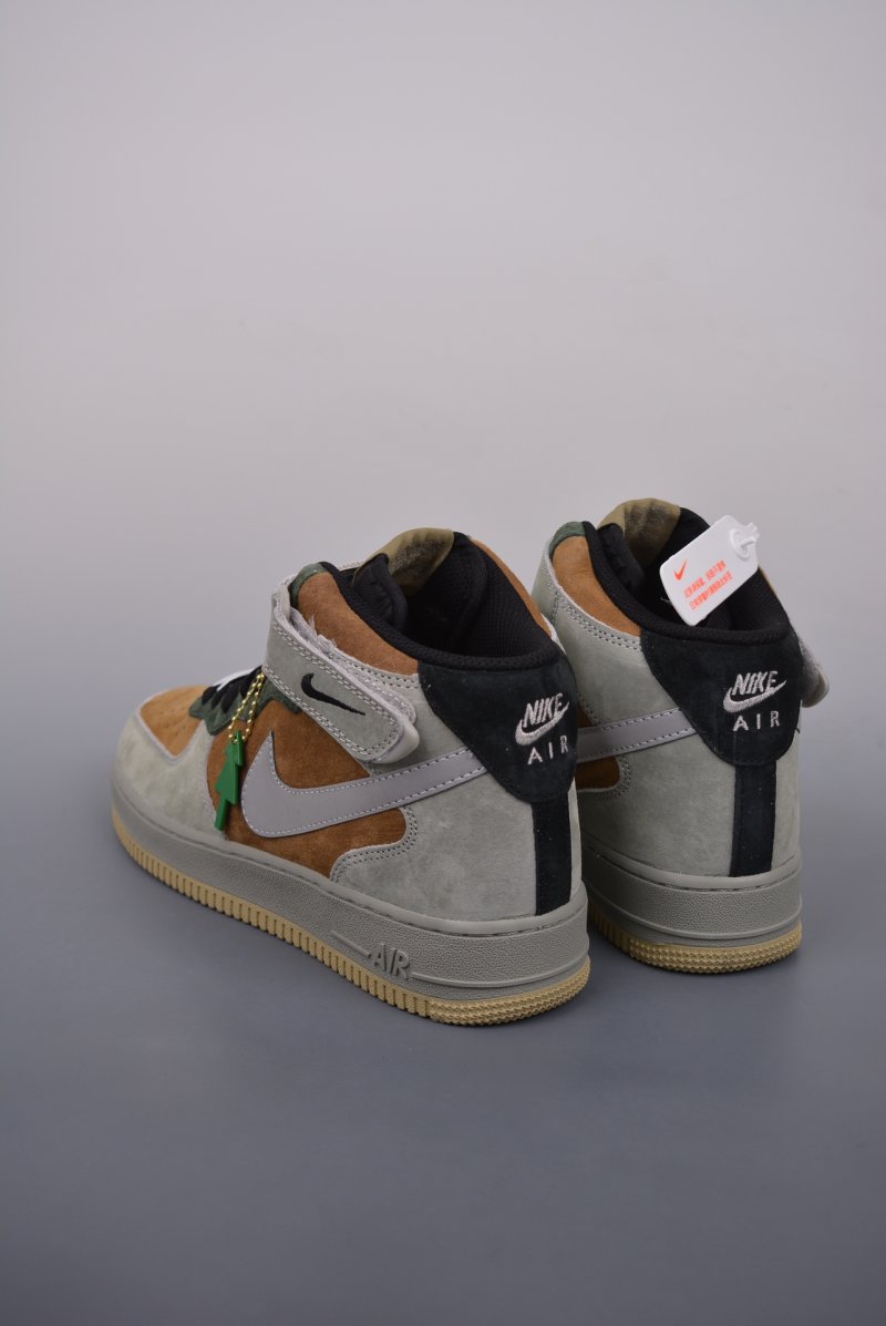 Nike Air Force 1 Mid view