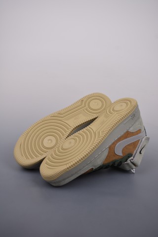 Nike Air Force 1 Mid view 3