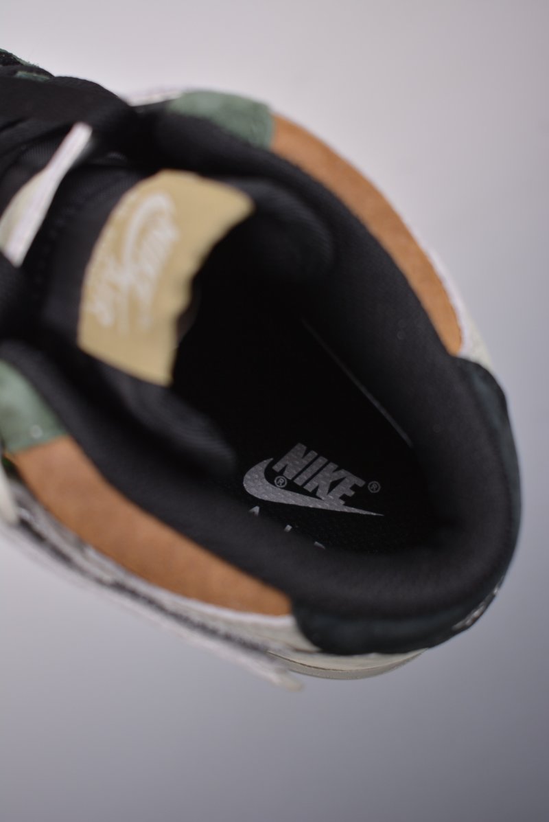 Nike Air Force 1 Mid view