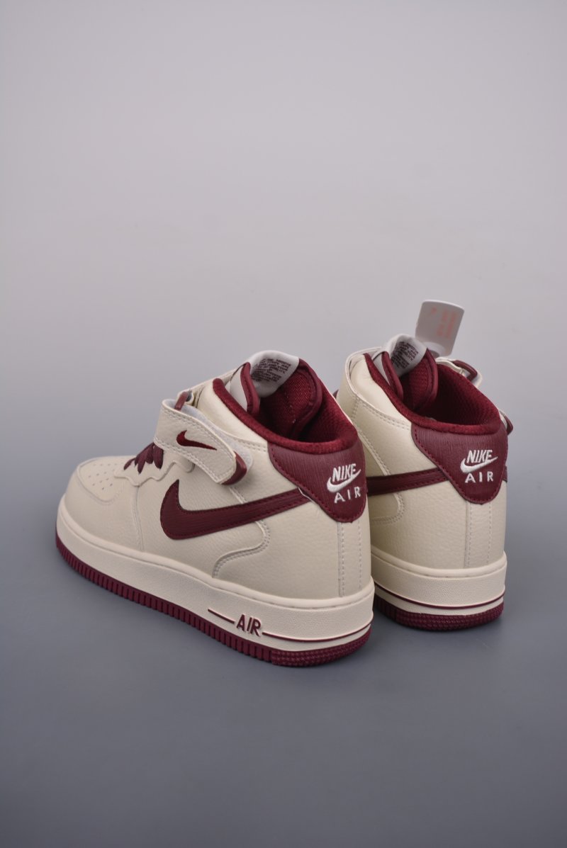 Nike Air Force 1 Mid 'Red' view