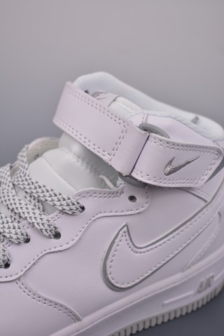 Nike Air Force 1 Mid 'White' view 7