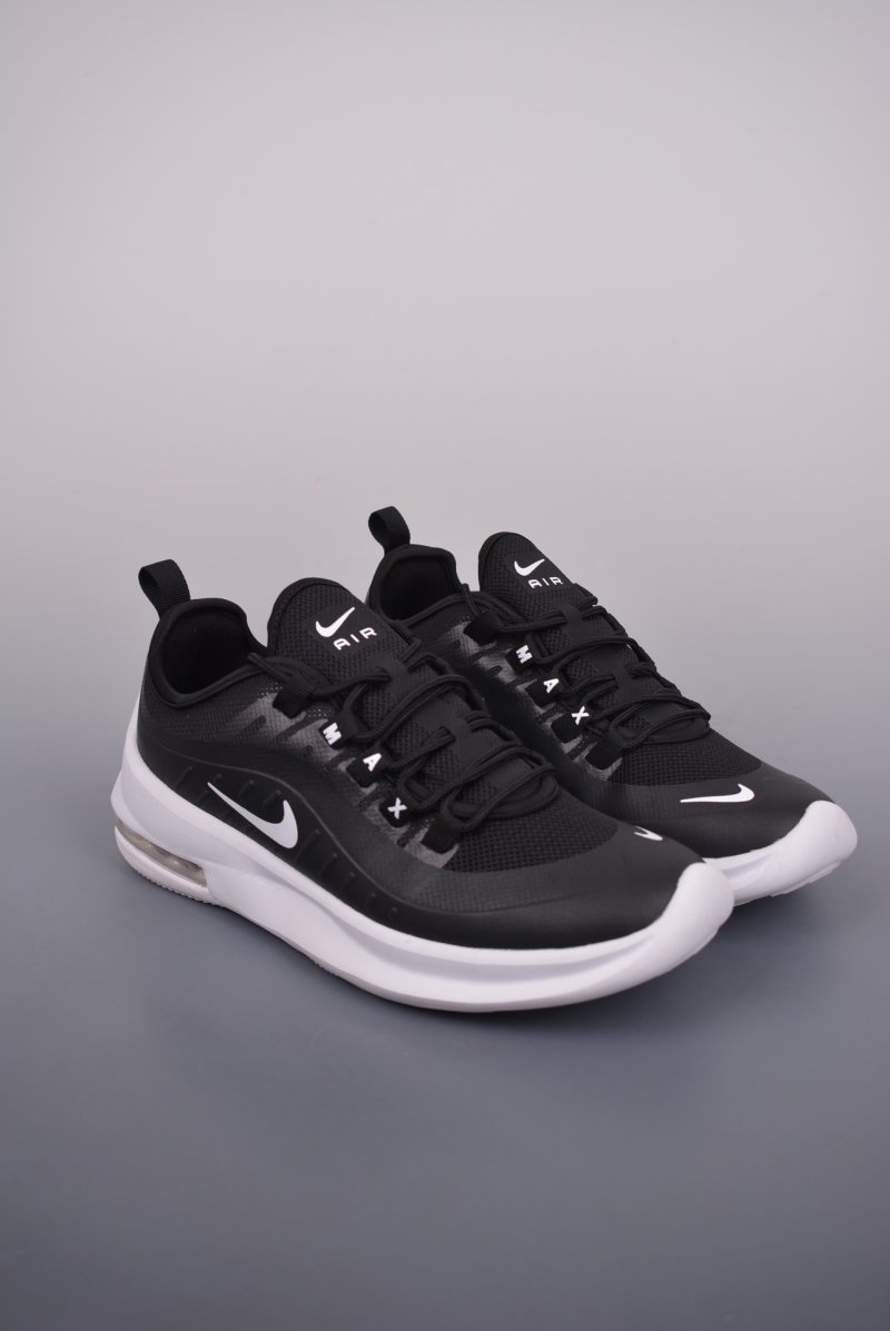 Nike Air Max Axis