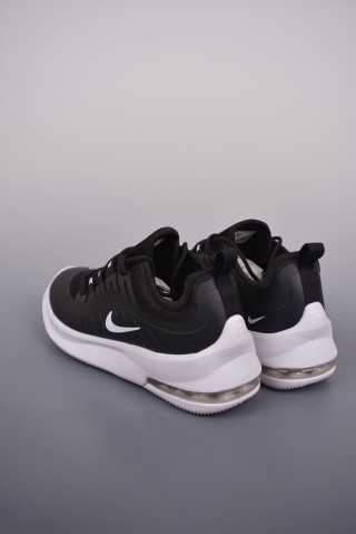 Nike Air Max Axis view 2