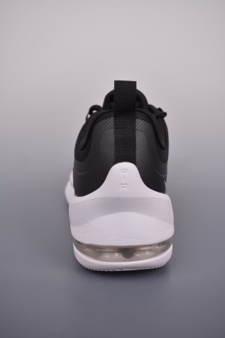 Nike Air Max Axis view 4