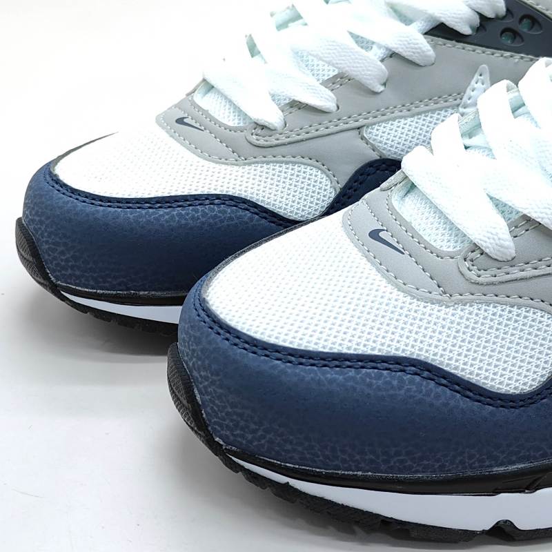 Nike Air Max Correlate view