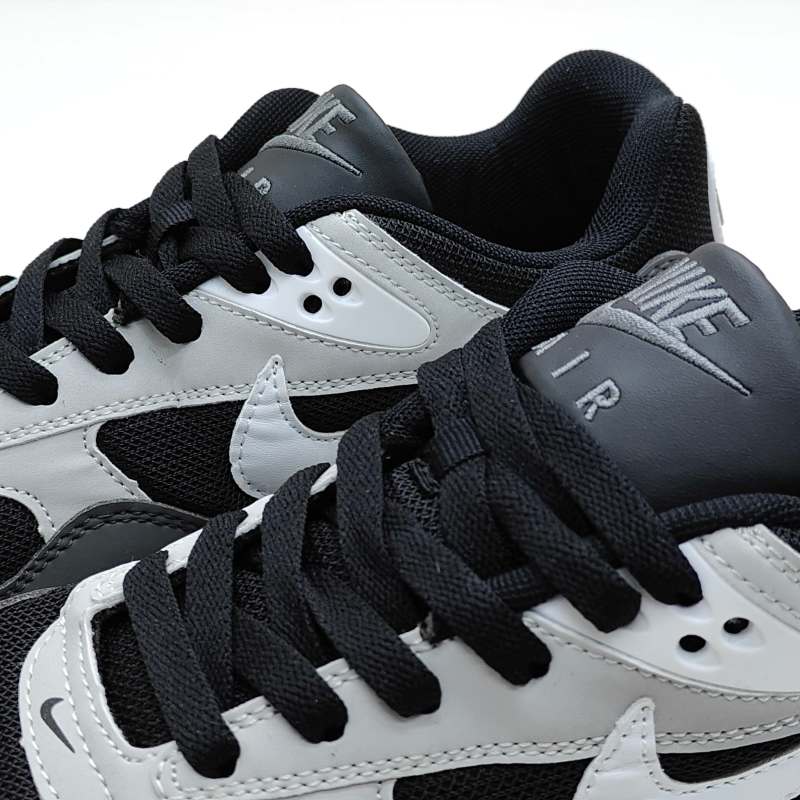 Nike Air Max Correlate view