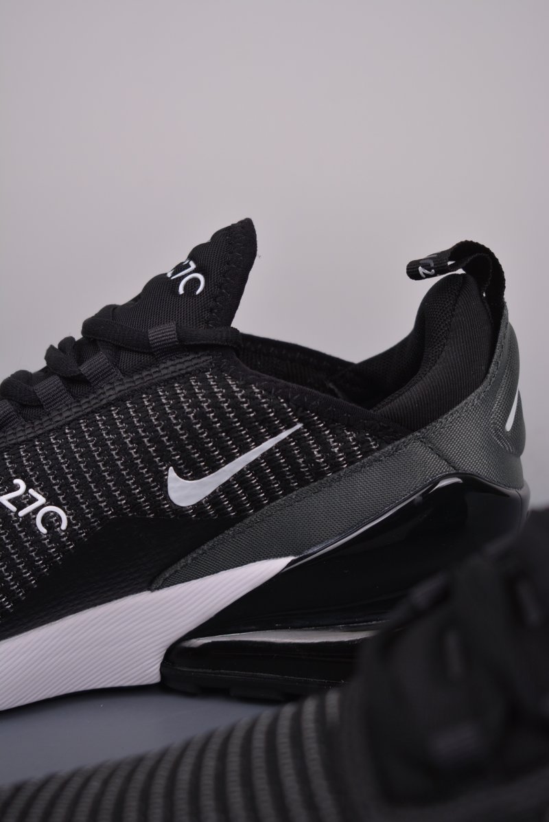Nike Air Max 270 SE view