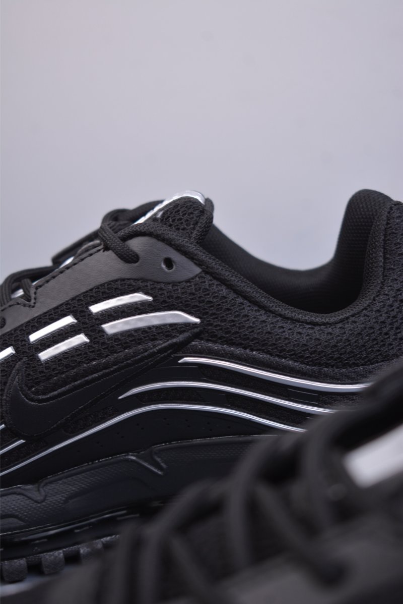 Nike Air Max TL 2.5 Pack x CDG Homme Plus view