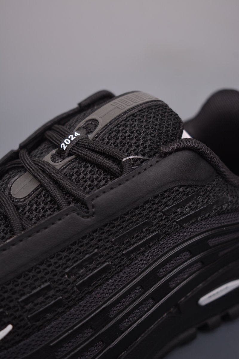 Nike Air Max TL 2.5 Pack x CDG Homme Plus view