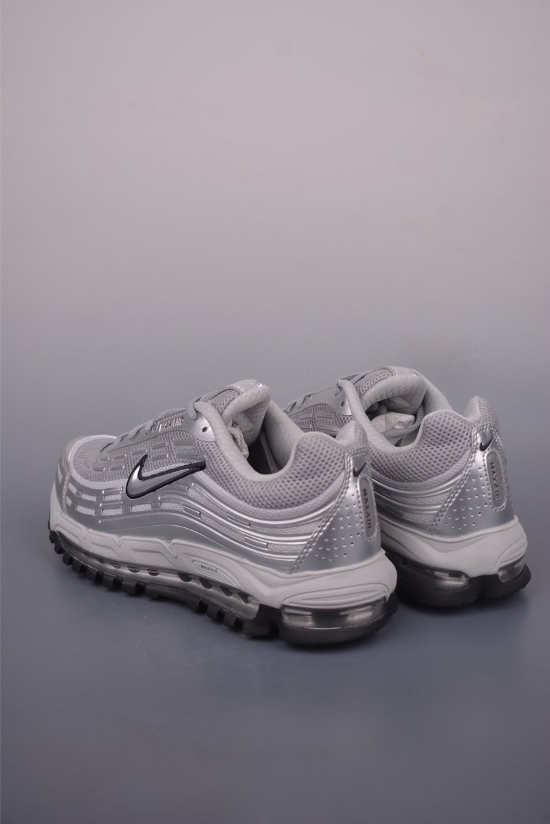 Nike Air Max TL 2.5 Pack x CDG Homme Plus view