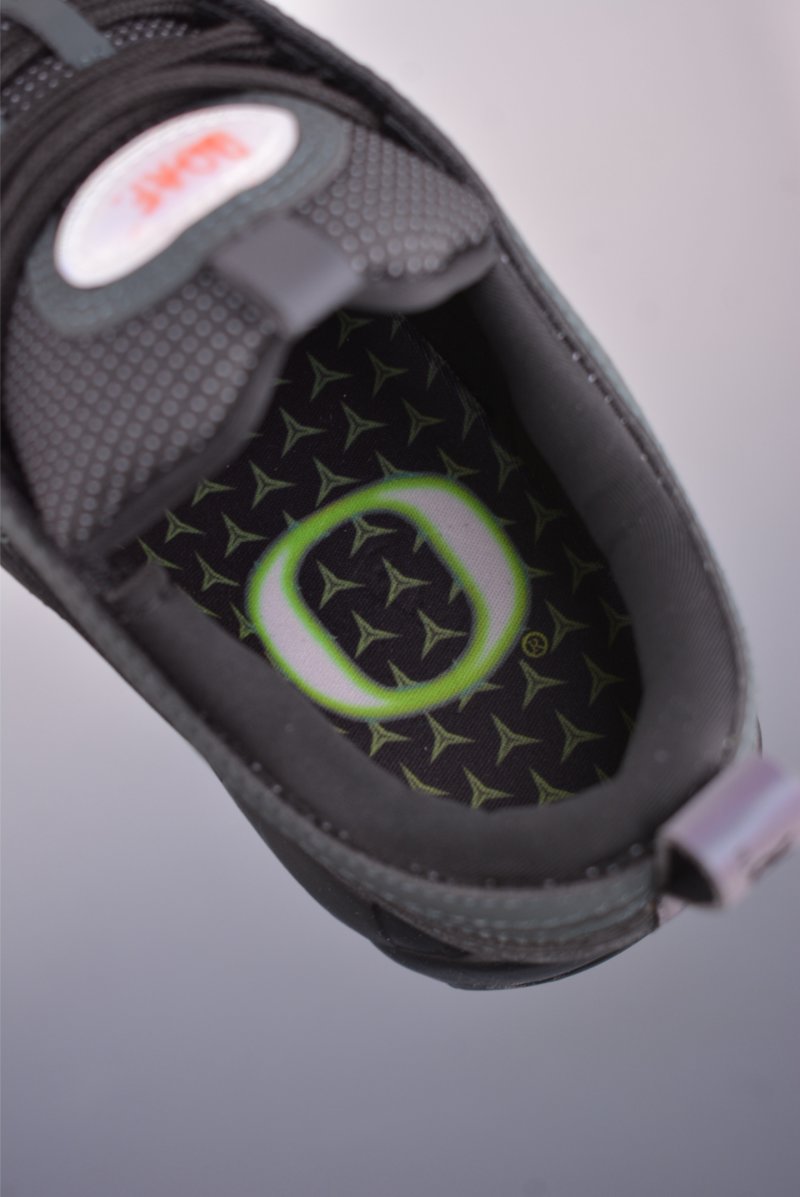Nike Air Max 97 x Division St view