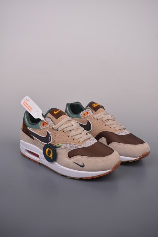 Nike Air Max 1 'University Of Oregon' view 1